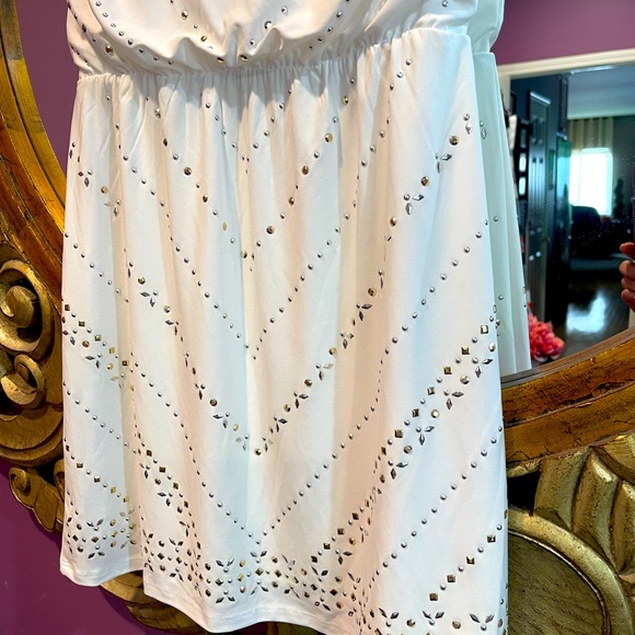 White House black market nwt xs white v neck dress gold silver - Picture 4 of 10